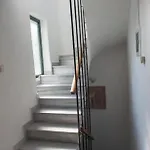 Alex House Garden Apartment
