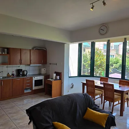 Apartment Alex House Garden Nea Iraklitsa