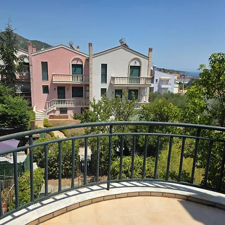 Alex House Garden Nea Iraklitsa